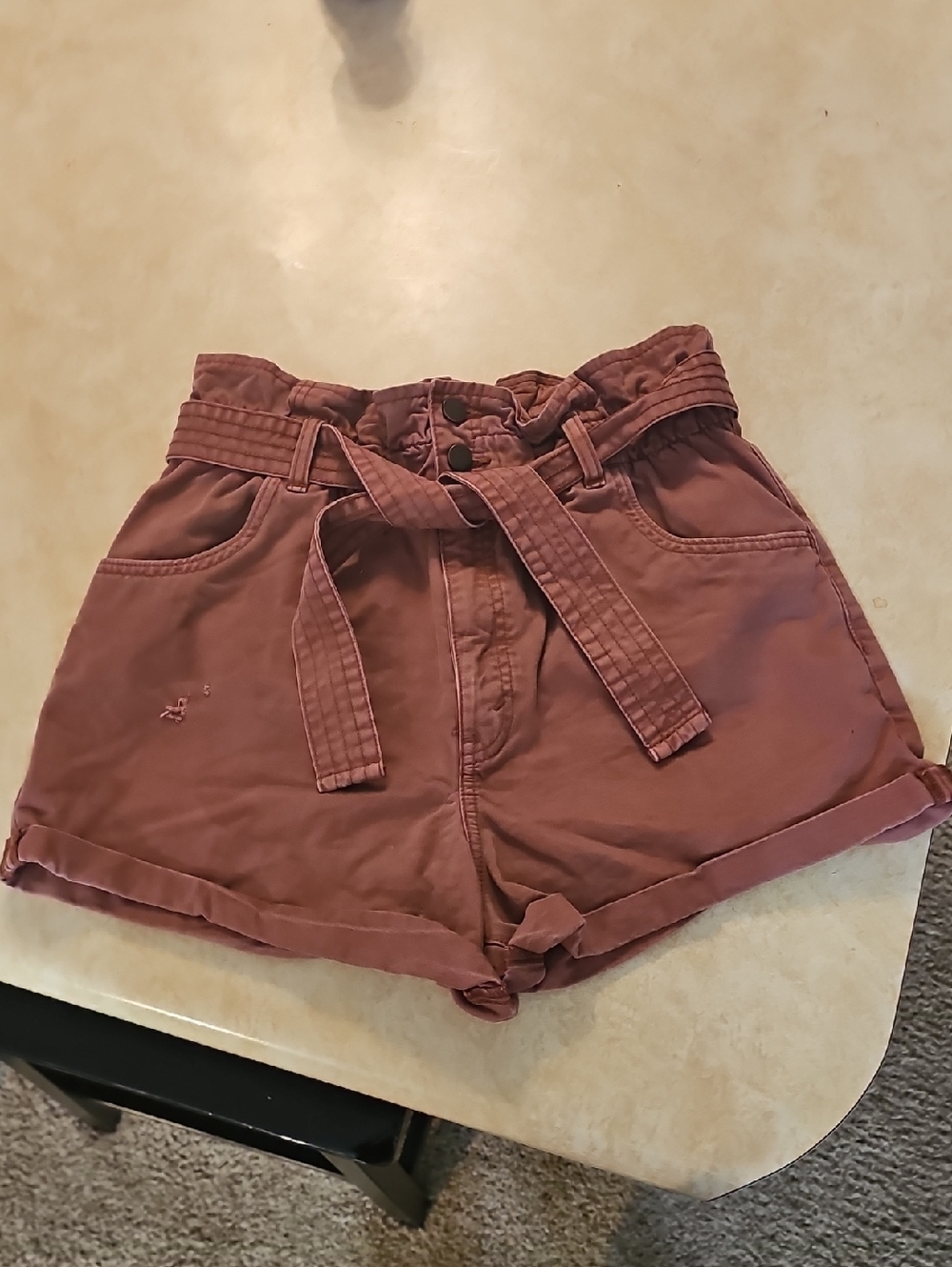 Abercrombie & Fitch High-Waist Tie-Belt Shorts in Mauve